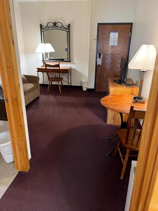 Fairbridge & Hotel 3*
